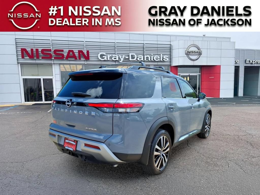 Certified 2025 Nissan Pathfinder Platinum FWD image 8