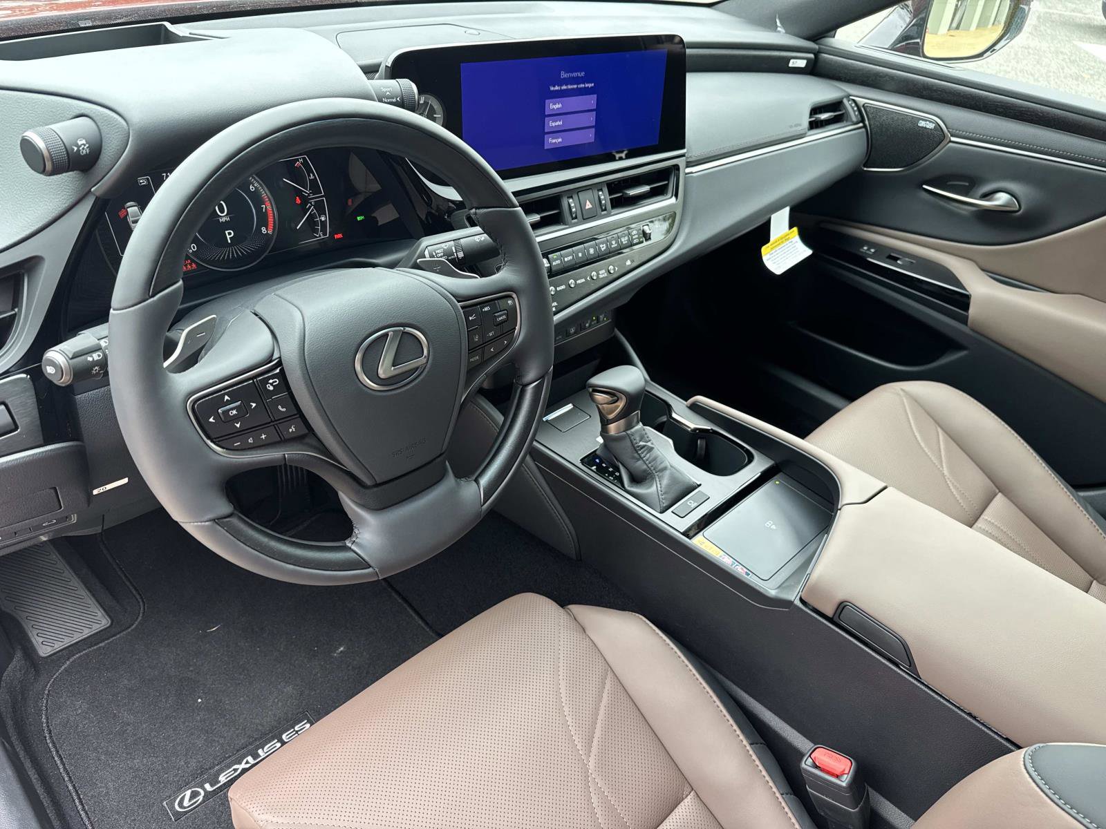 New 2025 Lexus ES 350 Ultra Luxury image 20