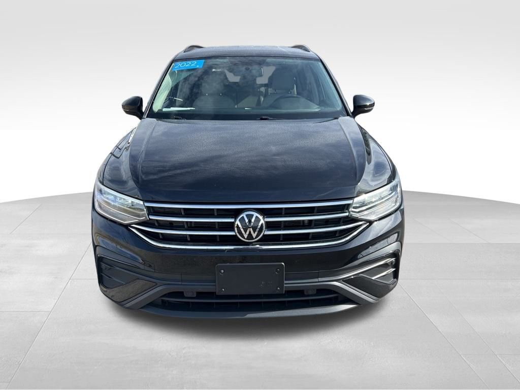 Used 2022 Volkswagen Tiguan S image 3