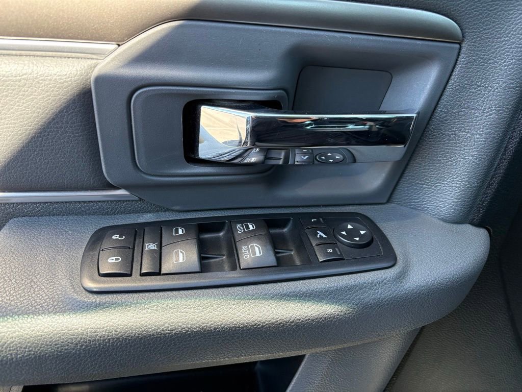 Used 2016 RAM 1500 Big Horn AWD/4WD image 20