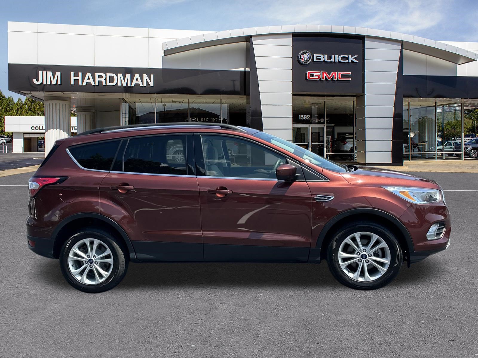 Used 2018 Ford Escape SE FWD image 8