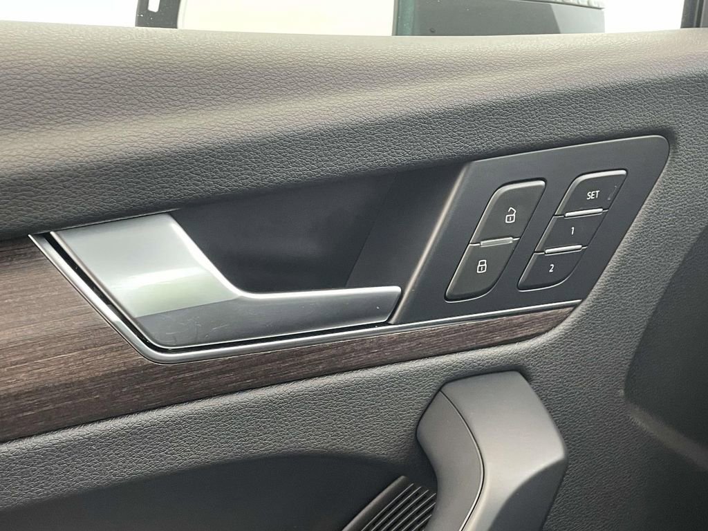 Certified 2024 Audi Q5 2.0T Premium Plus w/ Premium Plus Package image 25
