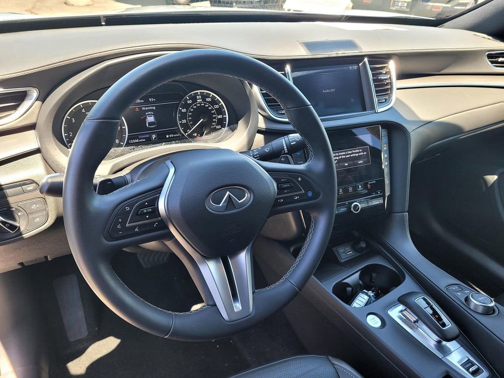Used 2025 INFINITI QX55 Luxe w/ Cargo Package AWD/4WD image 9