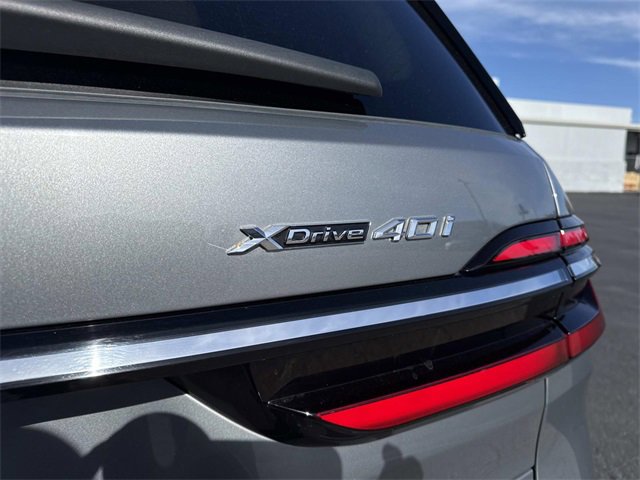 Used 2023 BMW X7 xDrive40i image 4