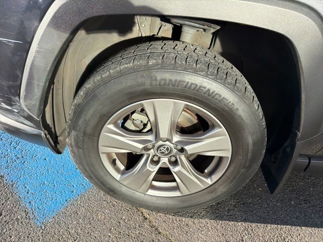 Used 2024 Toyota RAV4 XLE image 15