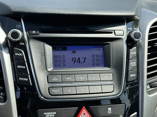 Used 2016 Hyundai Elantra GT FWD image 24