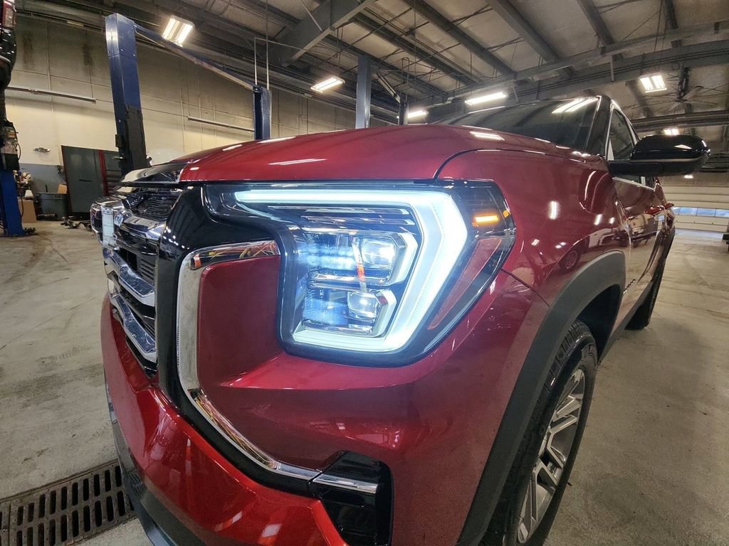 Certified 2025 GMC Terrain Elevation w/ Technology Package II image 29