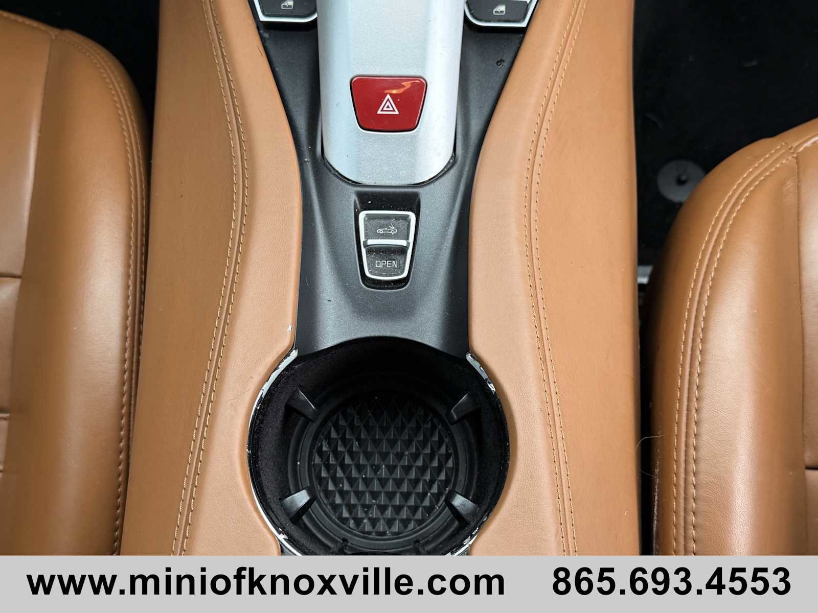 Used 2016 Ferrari California T image 20