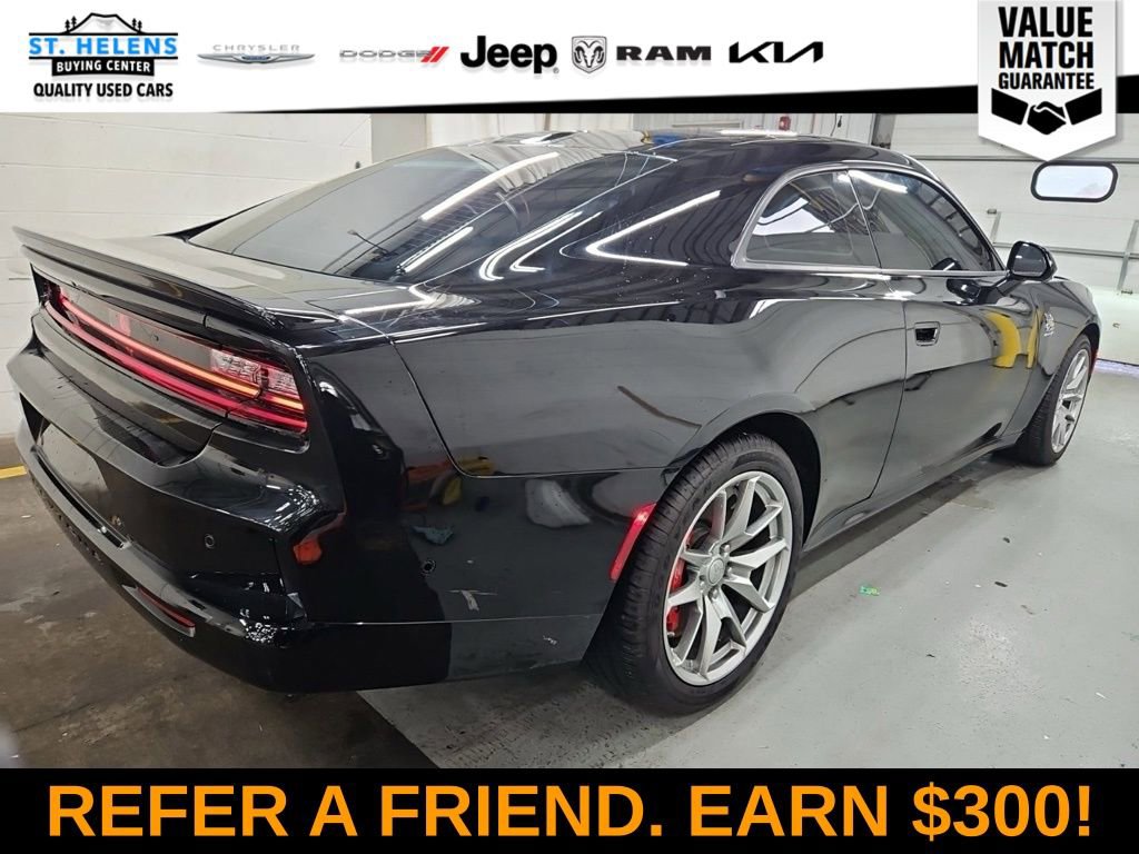 Used 2024 Dodge Charger Daytona Scat Pack w/ Plus Group AWD/4WD image 4