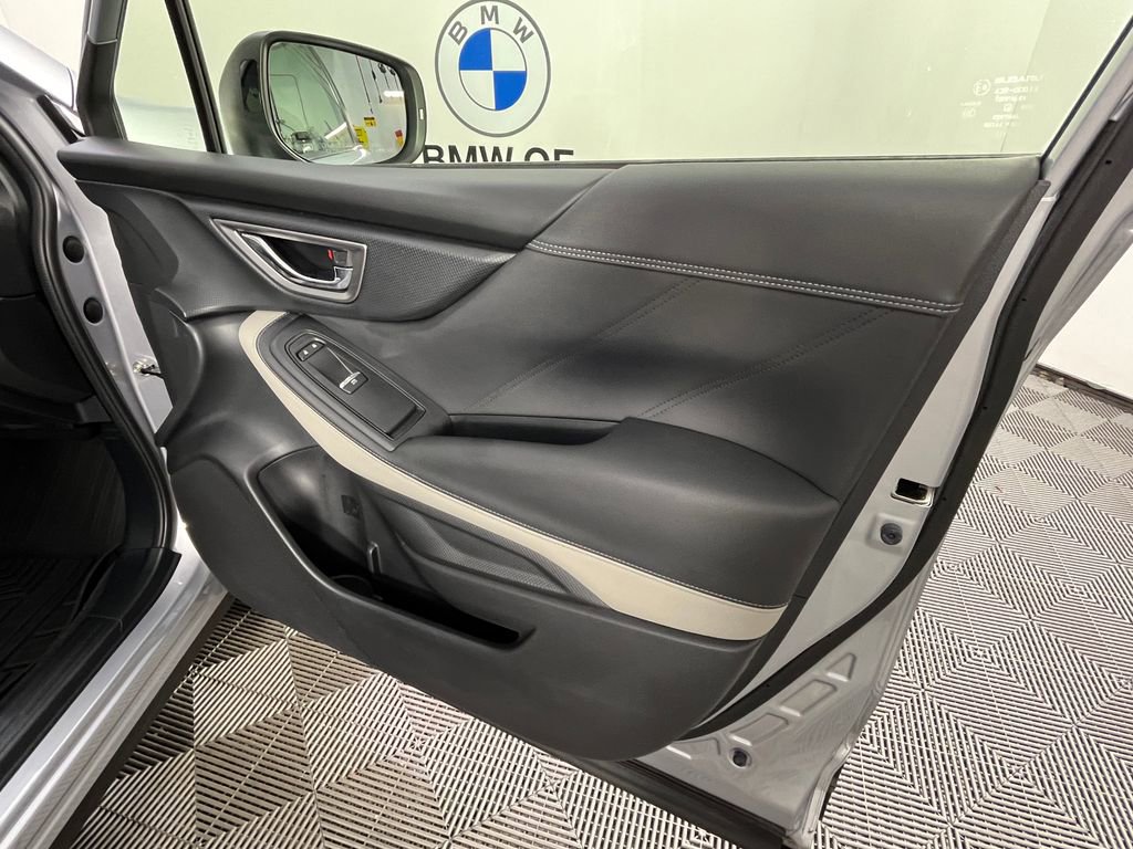 Used 2022 Subaru Forester Limited AWD/4WD image 25