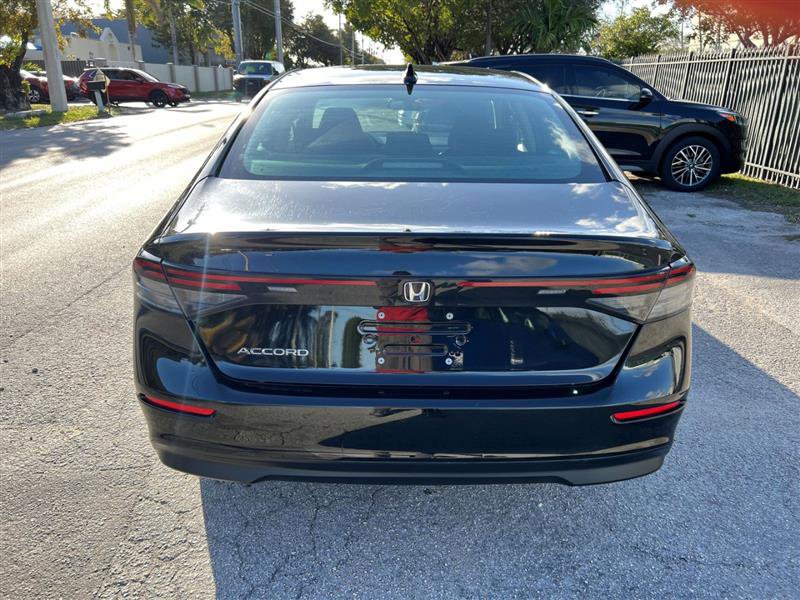 Used 2024 Honda Accord EX image 5