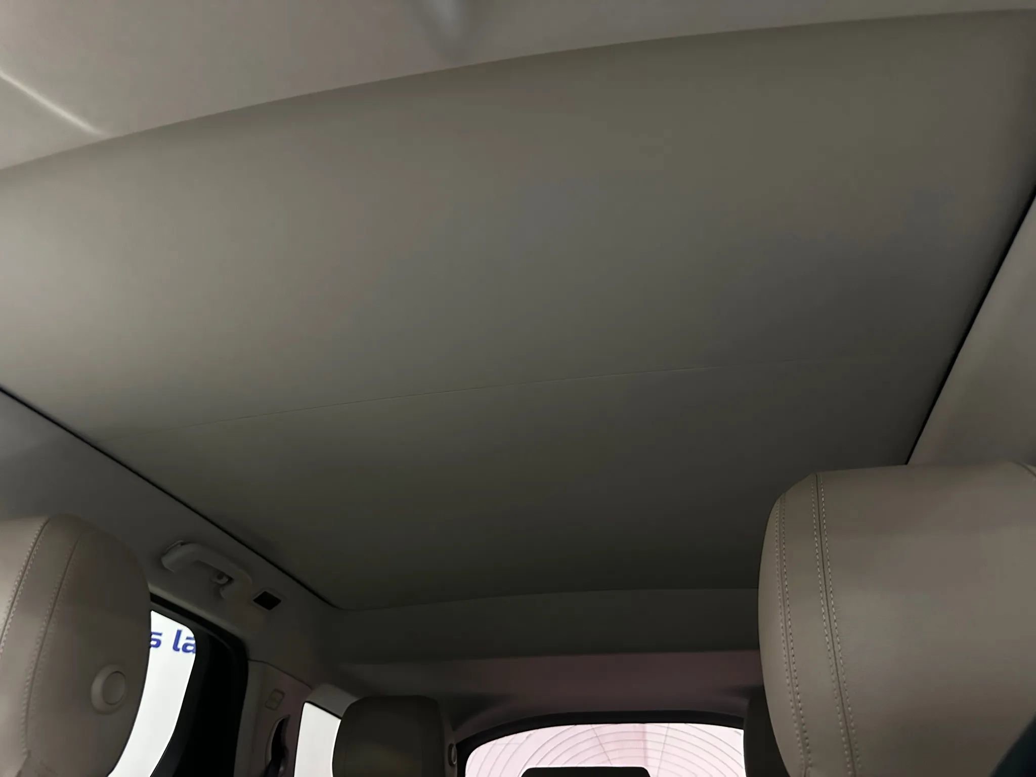 Used 2021 Land Rover Discovery Sport SE image 45