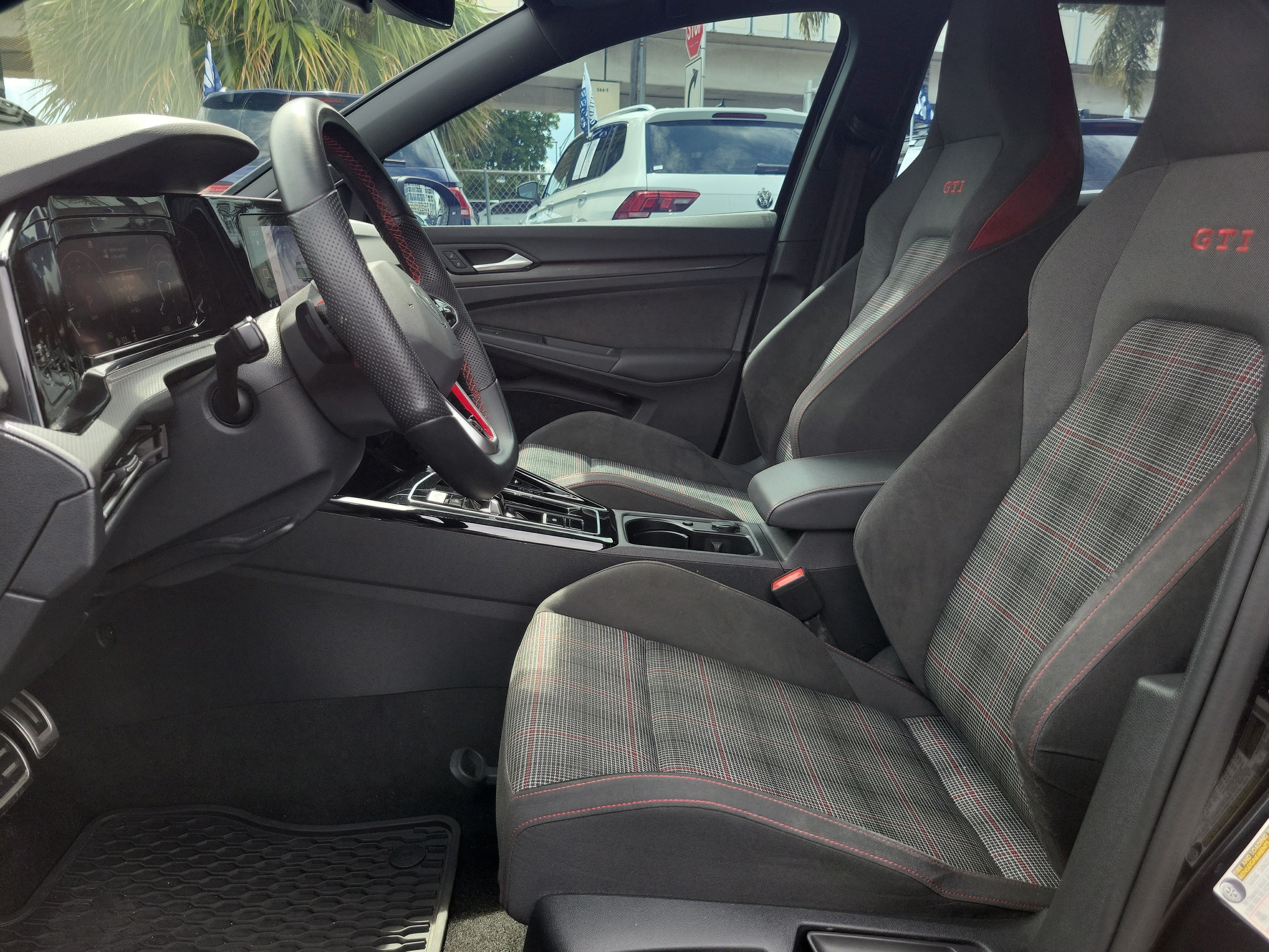 Certified 2023 Volkswagen GTI SE w/ Black Wheel Package FWD image 19