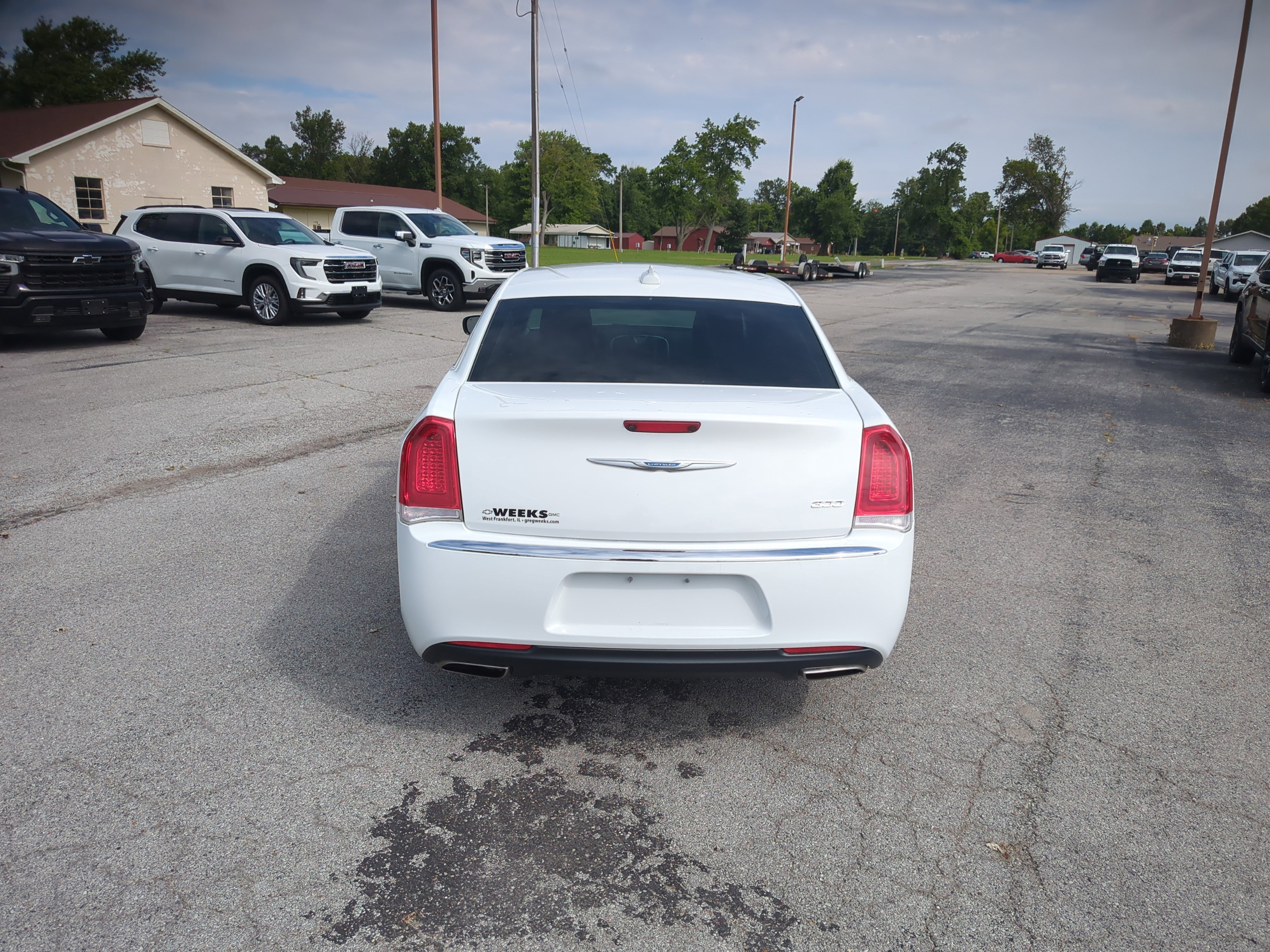 Used 2023 Chrysler 300 Touring image 6