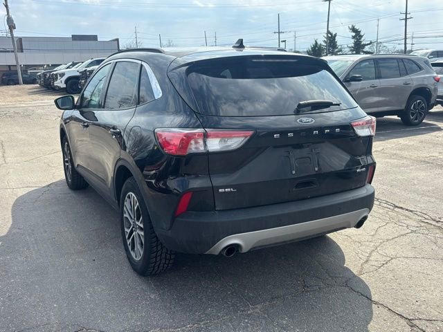Used 2020 Ford Escape SEL image 7