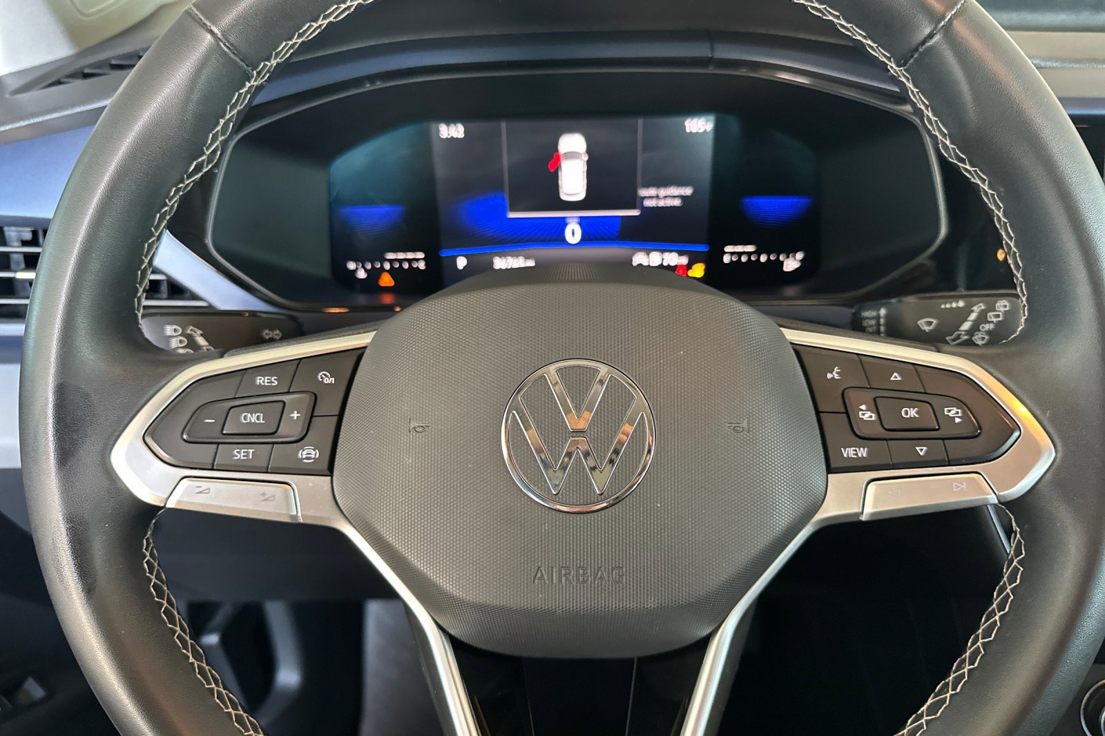 Used 2022 Volkswagen Taos SE image 23