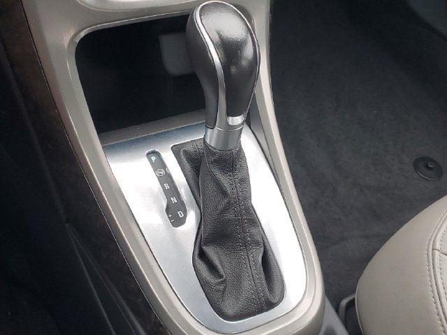 Used 2017 Buick Verano Convenience FWD image 25