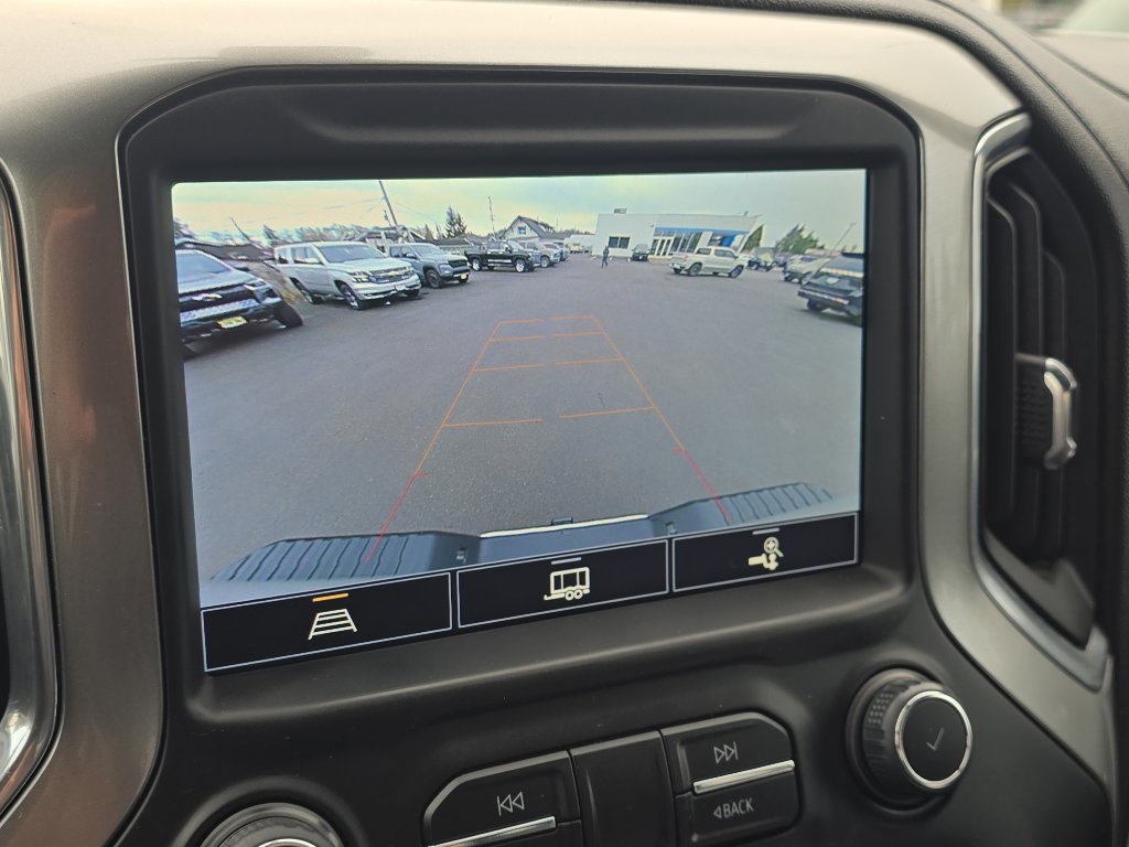 Certified 2022 Chevrolet Silverado 3500 LT w/ Convenience Package image 27