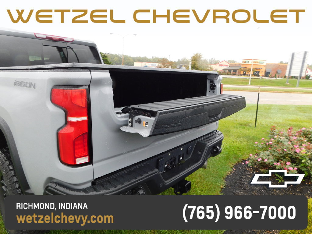 Used 2025 Chevrolet Silverado 2500 ZR2 w/ ZR2 Bison Edition AWD/4WD image 11