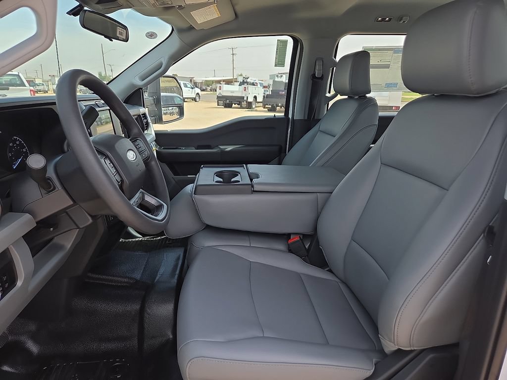 New 2026 Ford F250 XL w/ XL Off-Road Package AWD/4WD image 17