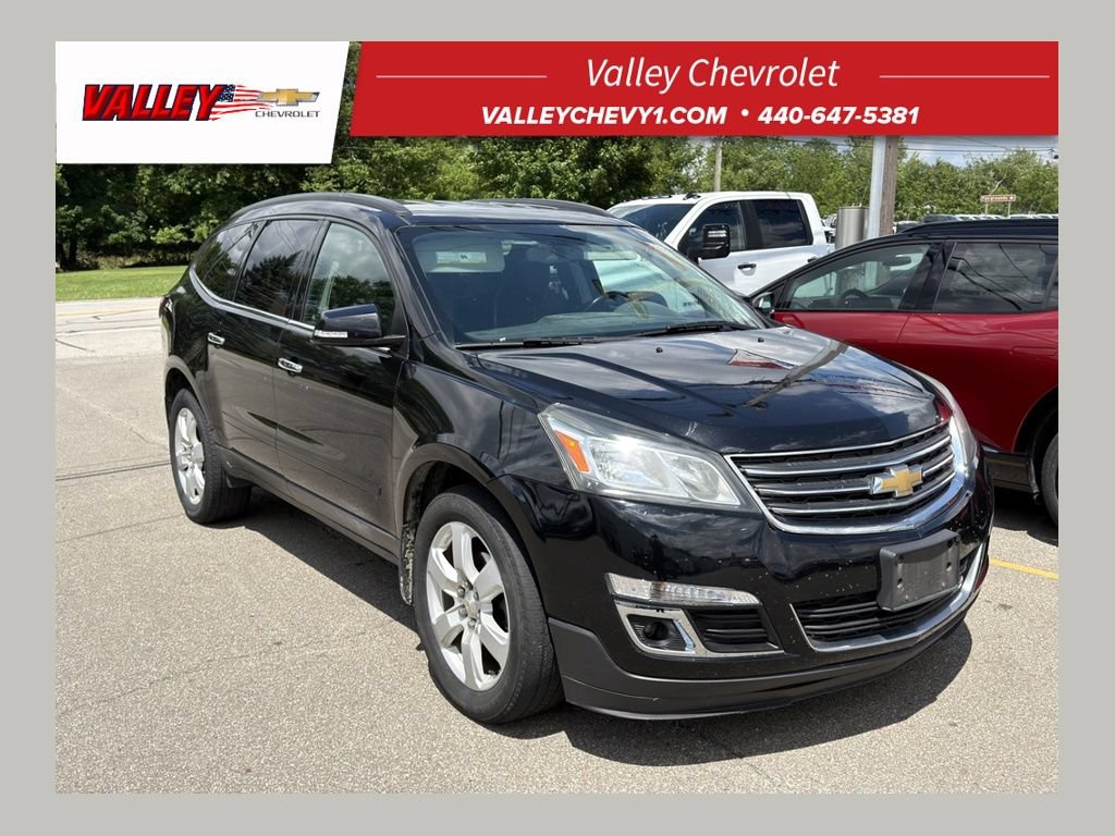 Used 2017 Chevrolet Traverse LT w/ Style and Technology Package