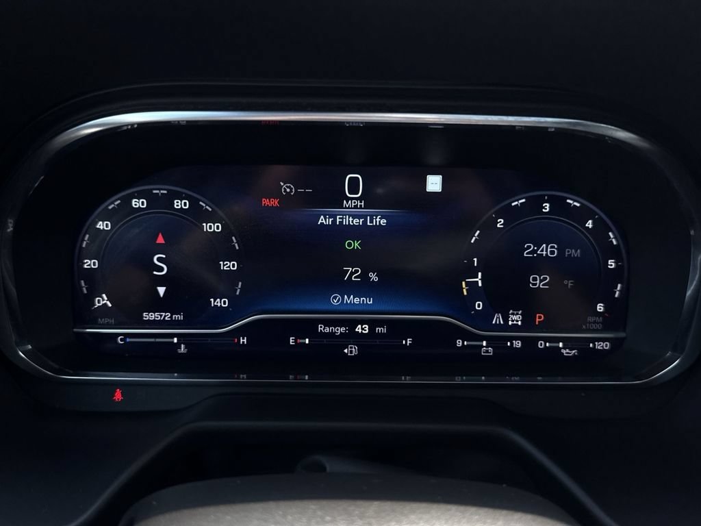 Used 2022 Chevrolet Suburban High Country AWD/4WD image 17