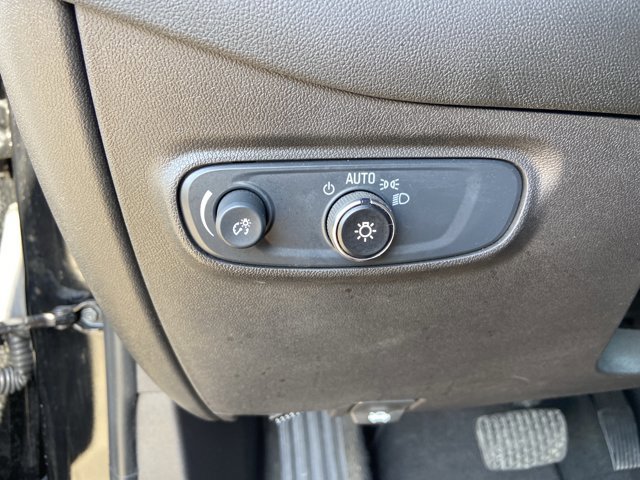 Used 2024 Chevrolet Equinox LT image 44