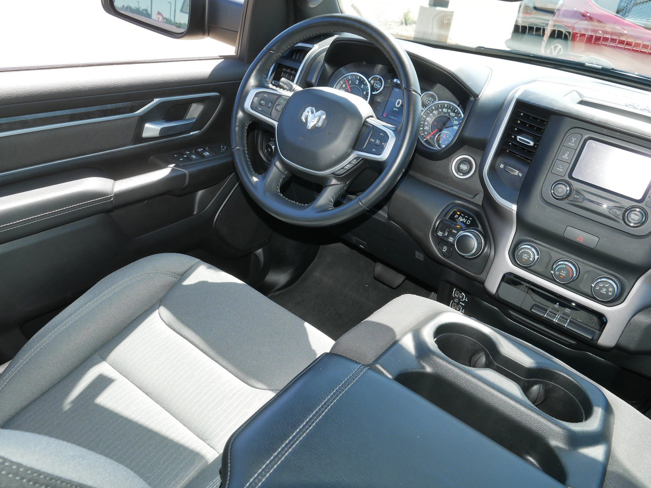 Used 2023 RAM 1500 Big Horn AWD/4WD image 9
