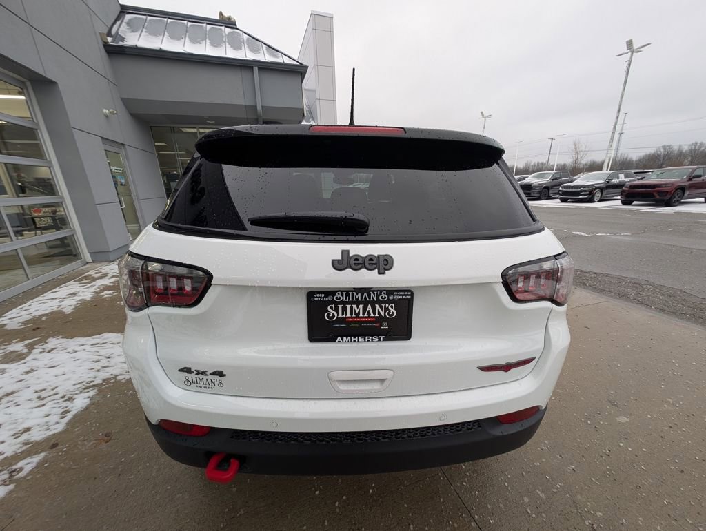 New 2026 Jeep Compass Trailhawk image 11