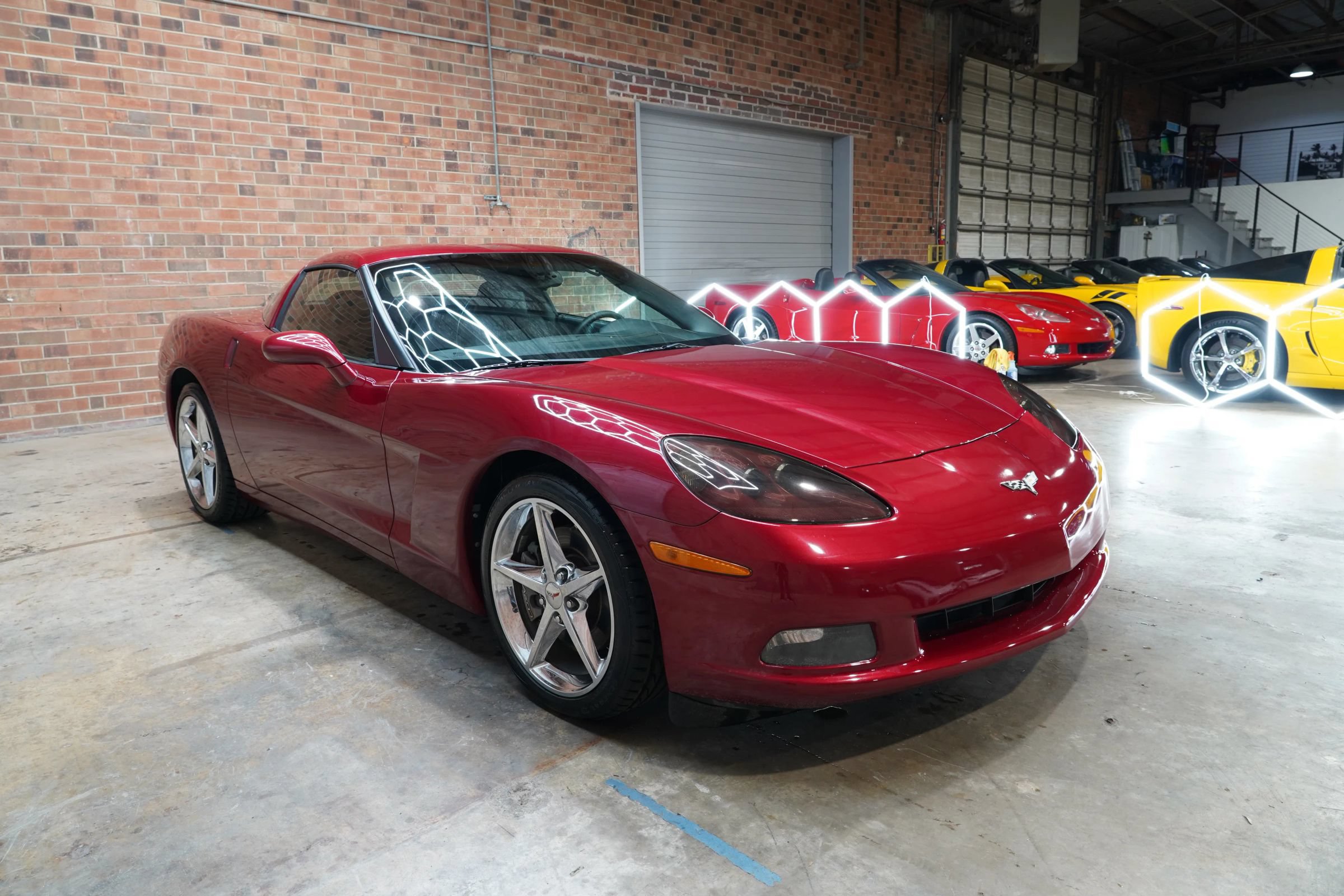Used 2012 Chevrolet Corvette Coupe w/ Roof Package RWD image 3