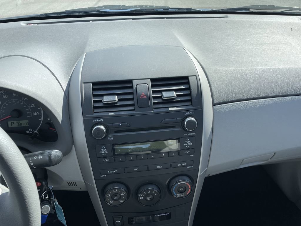Used 2010 Toyota Corolla LE image 18
