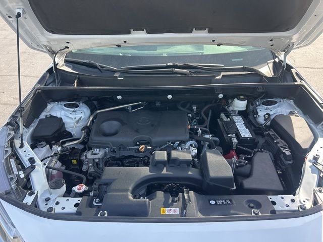 Used 2024 Toyota RAV4 Adventure image 13