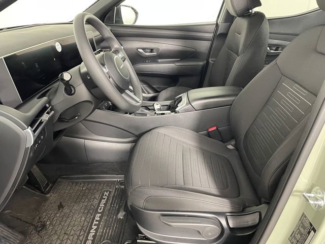 Used 2026 Hyundai Santa Cruz SE AWD/4WD image 2