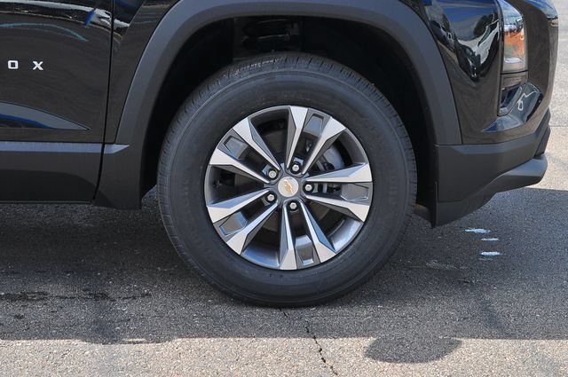 New 2026 Chevrolet Equinox LT w/ Safety and Technology Package FWD image 5