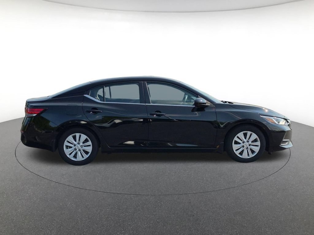 Used 2023 Nissan Sentra S FWD image 4