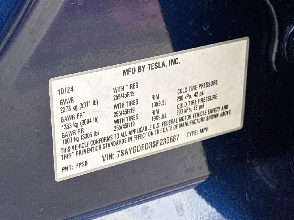 Used 2025 Tesla Model Y Long Range RWD image 32