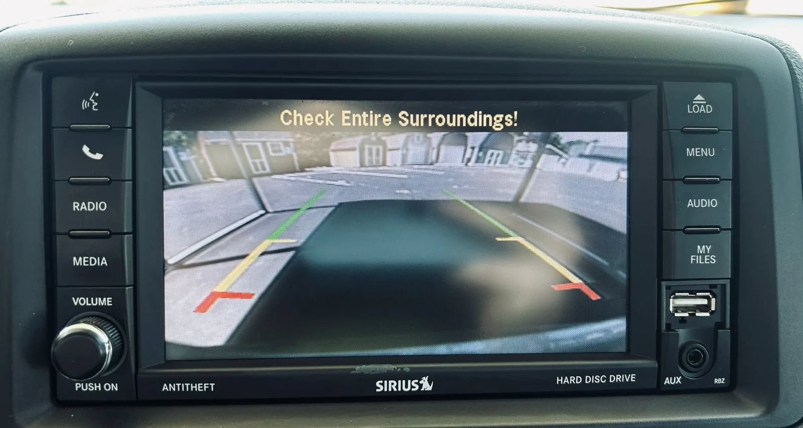 Used 2018 Dodge Grand Caravan SE FWD image 17