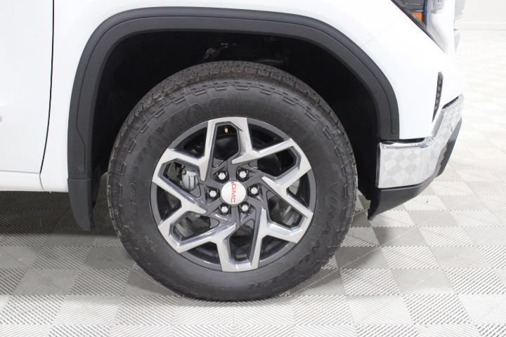 New 2026 GMC Sierra 1500 SLE w/ X31 Off-Road Package AWD/4WD image 44