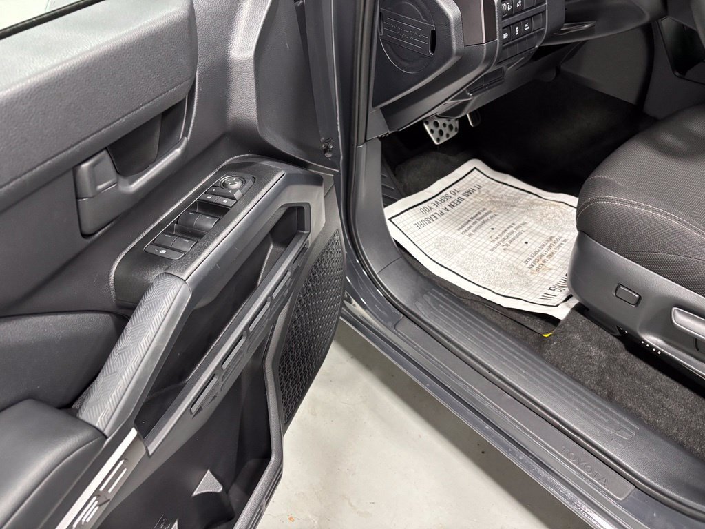 Used 2026 Toyota 4Runner TRD Sport AWD/4WD image 9