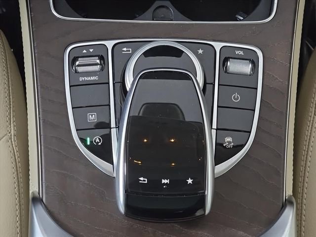 Used 2019 Mercedes-Benz GLC 300 4MATIC image 23