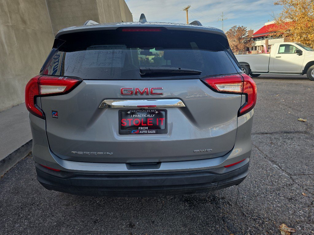 Used 2023 GMC Terrain SLE w/ Driver Convenience Package AWD/4WD image 9