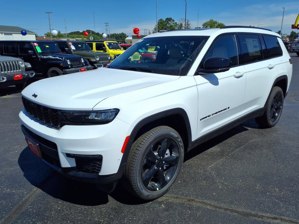 New 2025 Jeep Grand Cherokee L Limited image 5