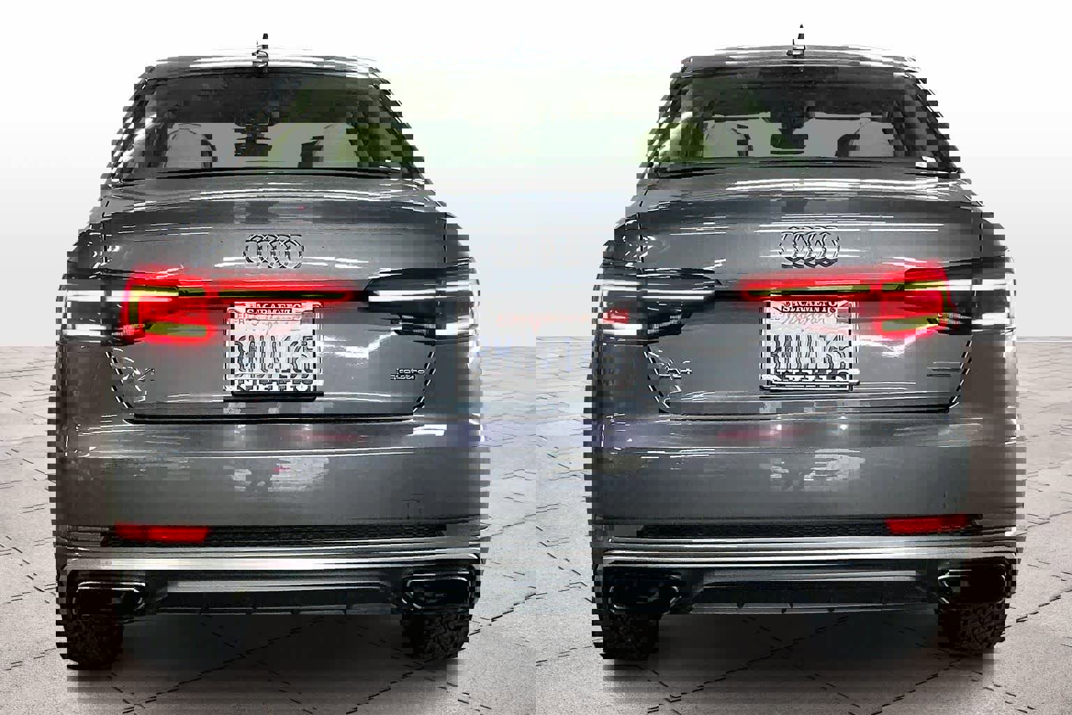 Used 2019 Audi A4 2.0T Premium w/ Convenience Package image 7