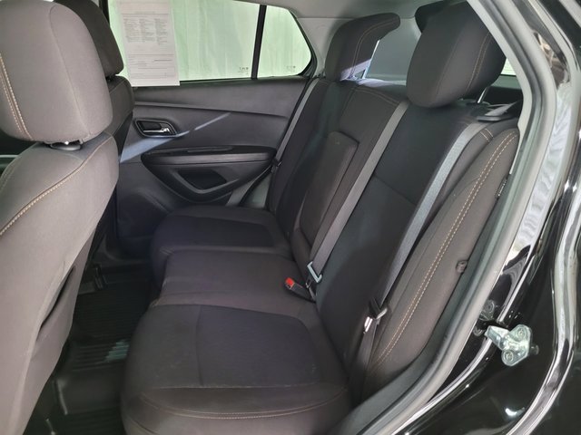 Used 2020 Chevrolet Trax LS w/ Tint and Cruise Package image 31