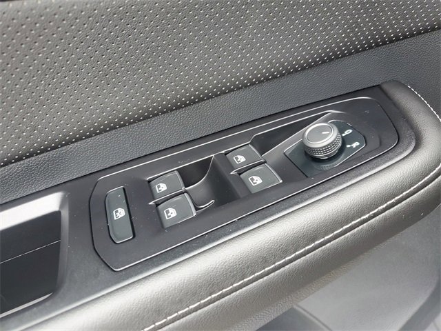 Certified 2025 Volkswagen Atlas Cross Sport SE image 21