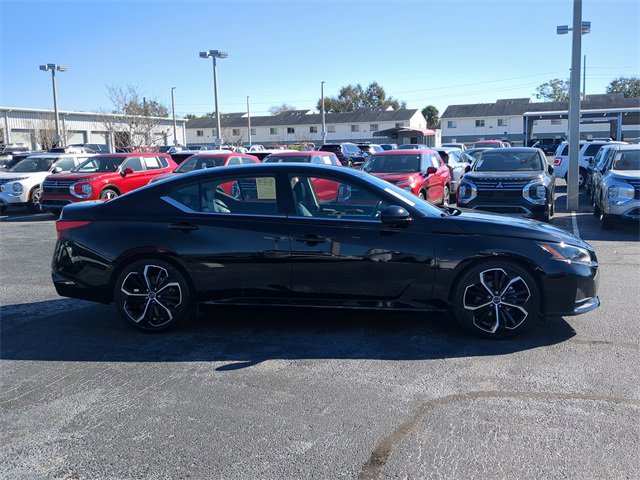 Used 2024 Nissan Altima 2.5 SR image 5