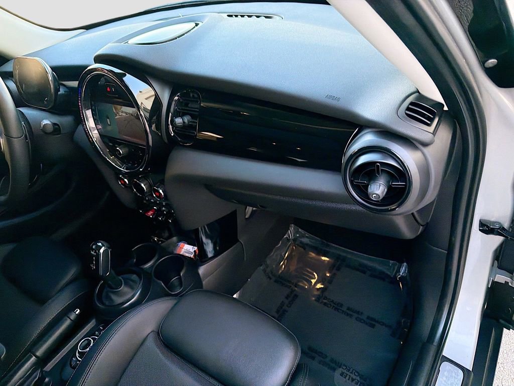 Used 2024 MINI Cooper S image 31