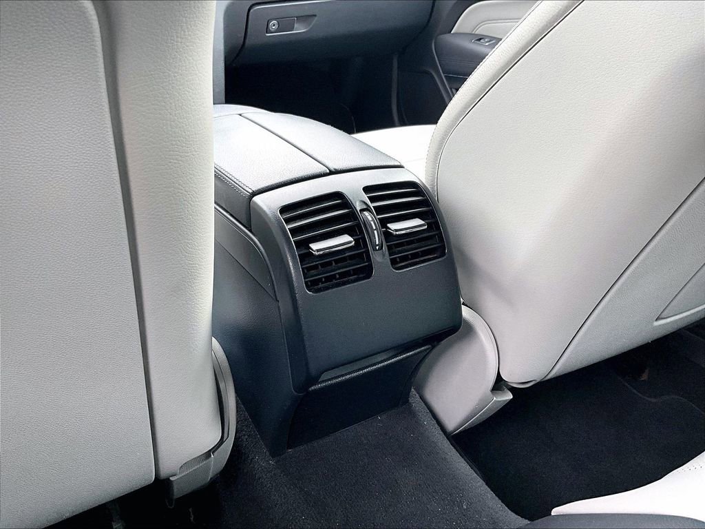 Used 2014 Mercedes-Benz E 550 Cabriolet w/ Premium 1 Package image 28