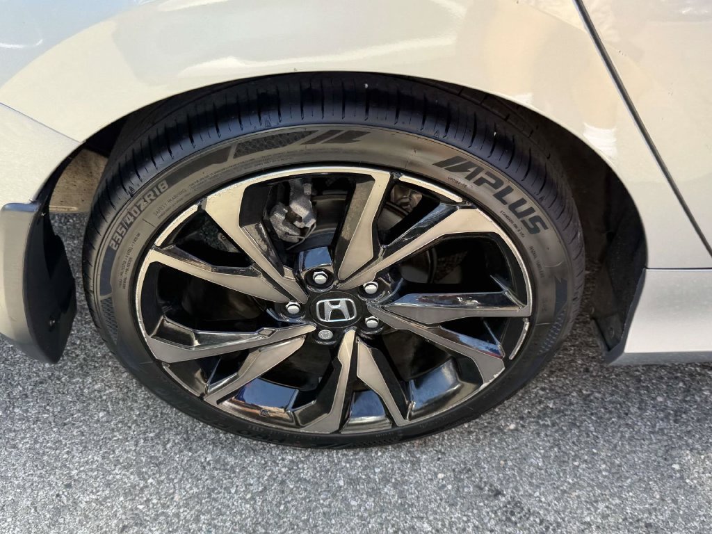 Used 2021 Honda Civic Sport image 8