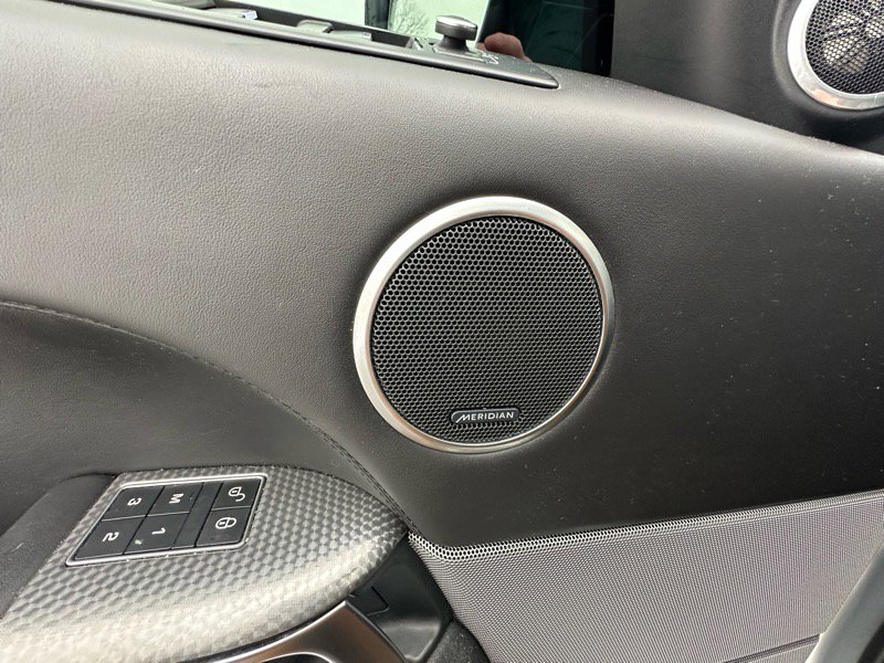 Used 2017 Land Rover Range Rover Sport HSE Dynamic image 12